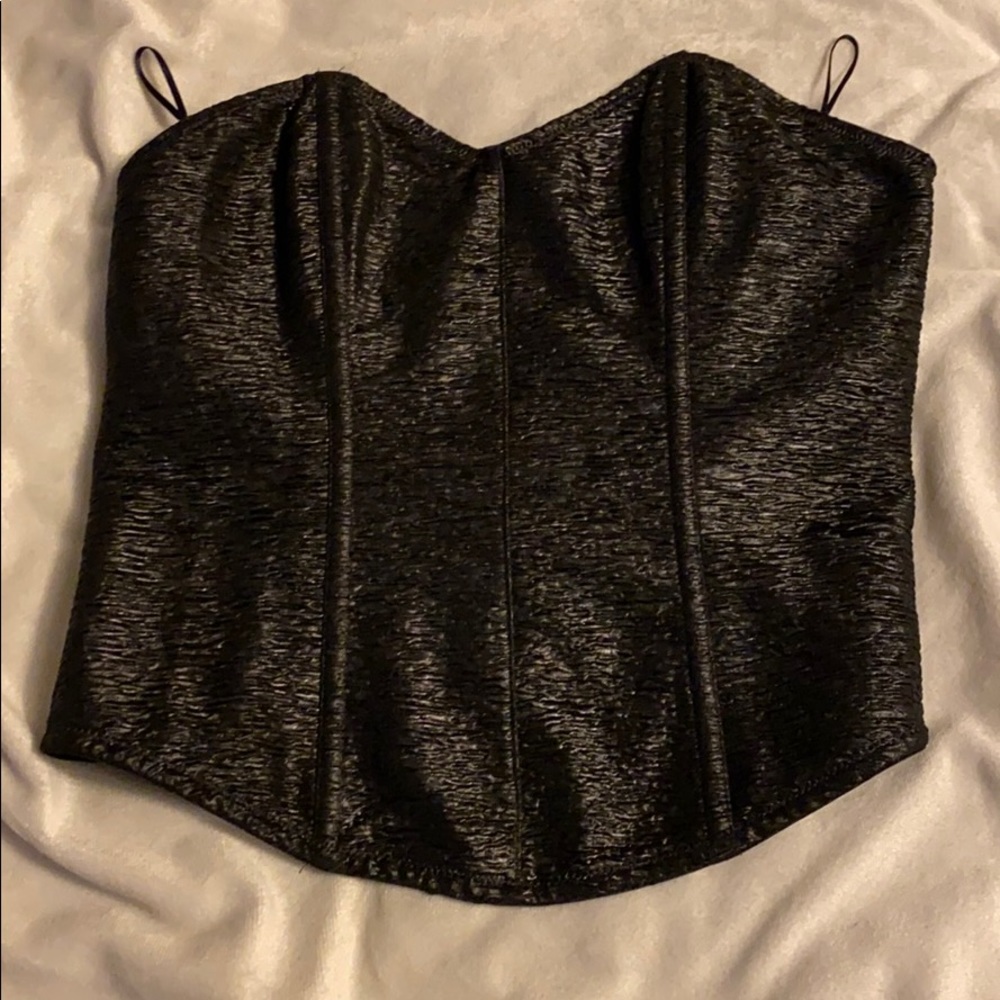 Strapless corset